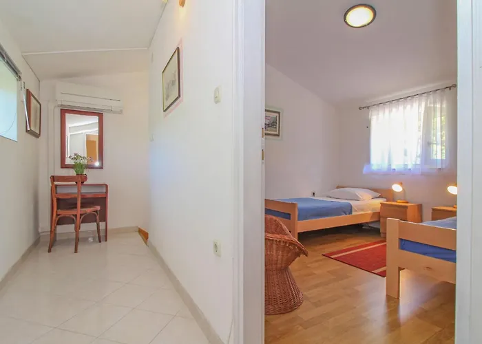 Felix In Sveta Marina - Haus Fuer 6-7 Personen Feriehus
