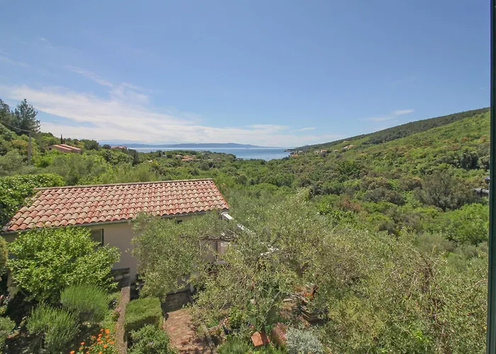 Felix In Sveta Marina - Haus Fuer 6-7 Personen Feriehus